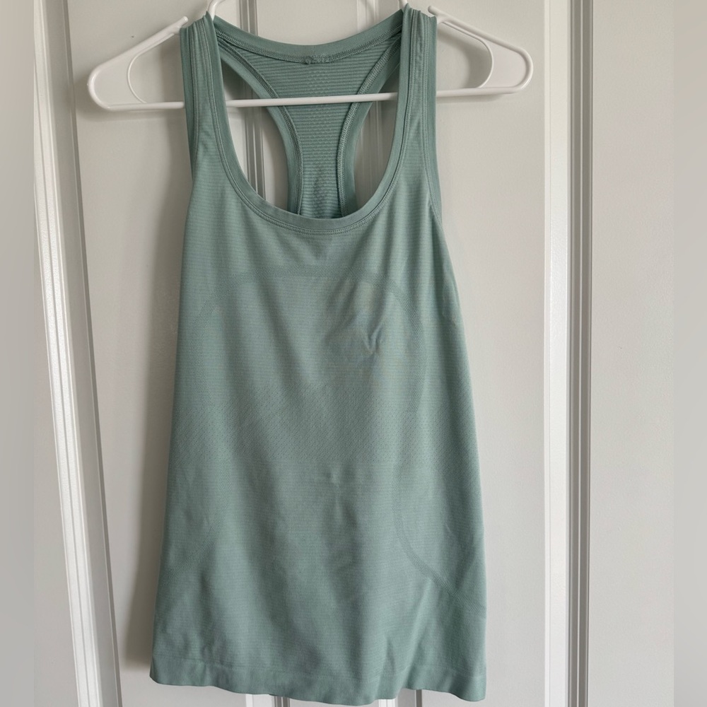 Lululemon Swiftly Tech Racerback Tank Top 2.0; Size 8, Color Hazy Jade